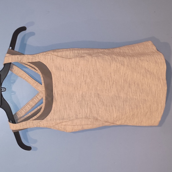 Lululemon Womens Sleeveless Gray Stash n' Run Cross Back Tank Top - Picture 1 of 4